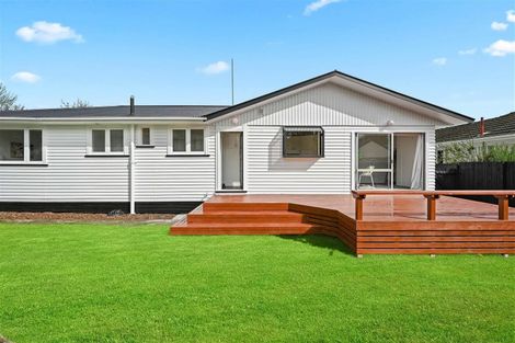 Photo of property in 5 Sutton Crescent, Hillcrest, Hamilton, 3216