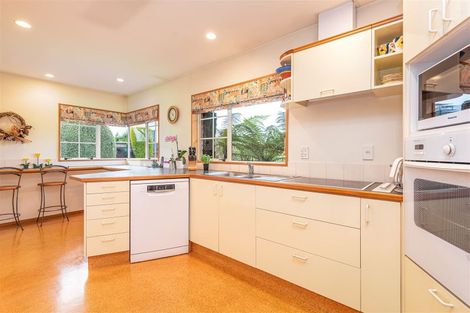 Photo of property in 7 Tavistock Place, Russley, Christchurch, 8042