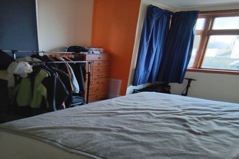 Photo of property in 23 Hawker Street, Mount Victoria, Wellington, 6011