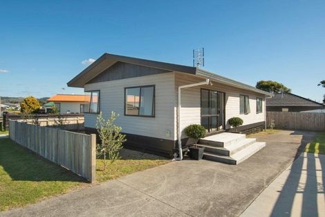 Photo of property in 4a Opal Drive, Papamoa Beach, Papamoa, 3118