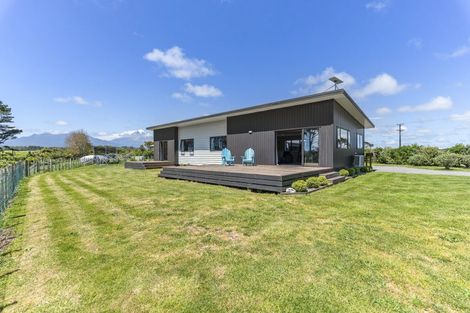 Photo of property in 205 Puniho Road, Warea, New Plymouth, 4381