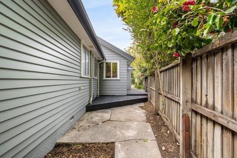 Photo of property in 35 Kirkwood Avenue, Upper Riccarton, Christchurch, 8041