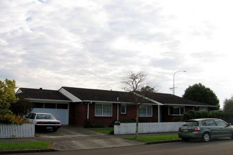Photo of property in 2 Glen Place, Awapuni, Palmerston North, 4412