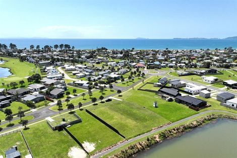Photo of property in 334 Harbour Drive East, Matarangi, Whitianga, 3592