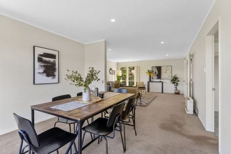 Photo of property in 5 Padstow Place, Camborne, Porirua, 5026