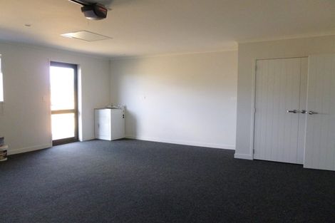 Photo of property in 51 Jarrett Terrace, Leamington, Cambridge, 3432