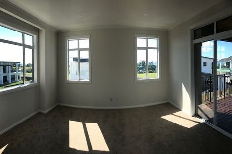 Photo of property in 111 Liberty Crescent, Beachlands, Auckland, 2018