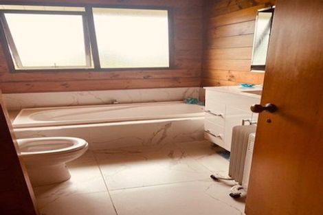 Photo of property in 396 Airfield Road, Ardmore, Papakura, 2582