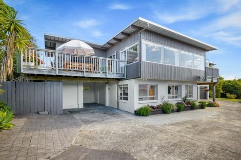 Photo of property in 65 Okura River Road, Okura, Albany, 0792