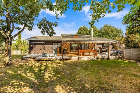 Photo of property in 10 Tokay Place, Huapai, Kumeu, 0810