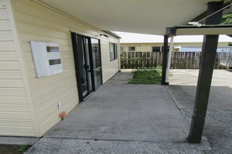 Photo of property in 9 Clayton Road, Manurewa, Auckland, 2102