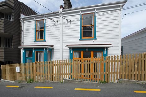 Photo of property in 15 Hanson Street, Mount Cook, Wellington, 6021