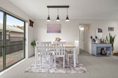 Photo of property in 1/919 Whangaparaoa Road, Manly, Whangaparaoa, 0930