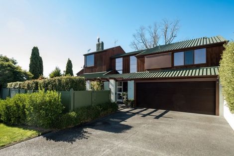 Photo of property in 27 Muritai Crescent, Havelock North, 4130