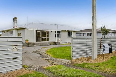 Photo of property in 60 Kapuni Street, Manaia, 4612