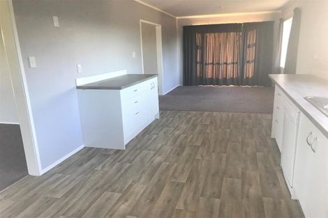 Photo of property in 94 Oxford Road, Okato, 4335