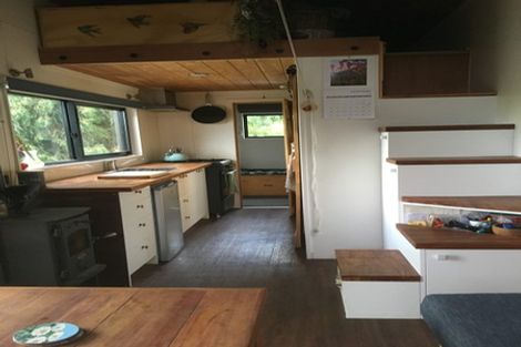 Photo of property in 1 Maude View Road, Hawea Flat, Wanaka, 9382