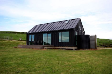 Photo of property in 84 Mair Road, Curio Bay, Tokanui, 9884