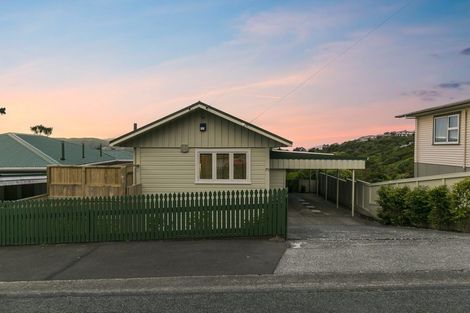 Photo of property in 75 Burgess Road, Johnsonville, Wellington, 6037