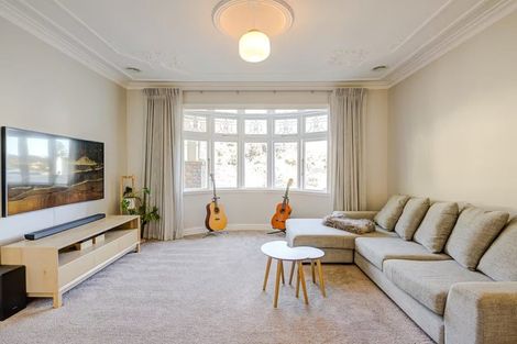 Photo of property in 565 Broadway, Miramar, Wellington, 6022