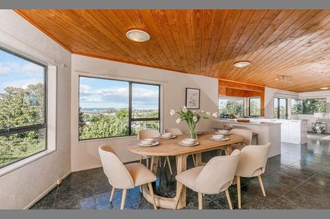 Photo of property in 3 Farr Road, West Harbour, Auckland, 0618