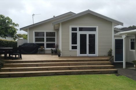 Photo of property in 37 Dorset Avenue, Westown, New Plymouth, 4310