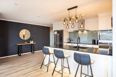 Photo of property in 31 Keene Drive, Bell Block, New Plymouth, 4312