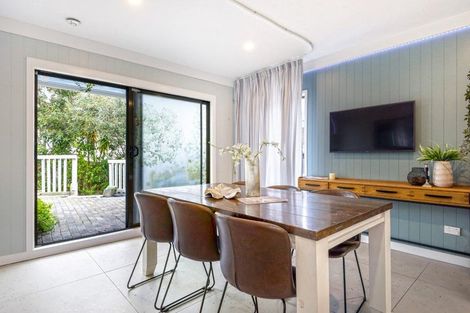 Photo of property in 1/94 Glamorgan Drive, Torbay, Auckland, 0630