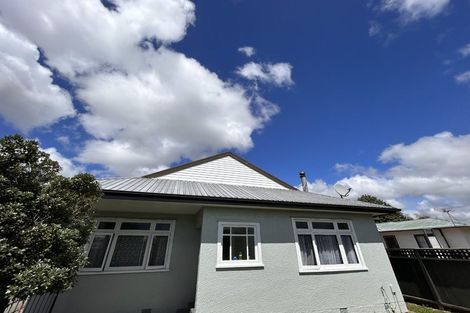 Photo of property in 426 Tremaine Avenue, Takaro, Palmerston North, 4412