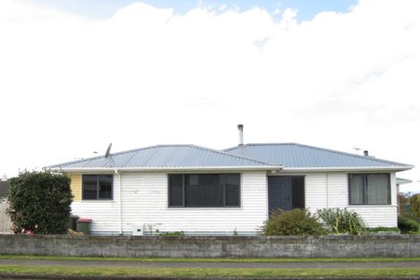 Photo of property in 6 Curtis Street, Stratford, 4332