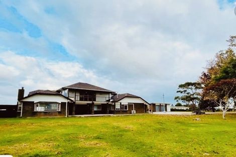 Photo of property in 11 Bream Revel Way, Karaka, Papakura, 2580