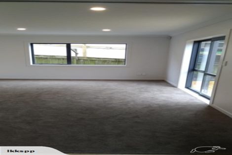 Photo of property in 1554a Great North Road, Waterview, Auckland, 1026