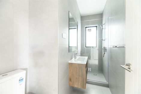 Photo of property in 33 Pilot Drive, Hobsonville, Auckland, 0616