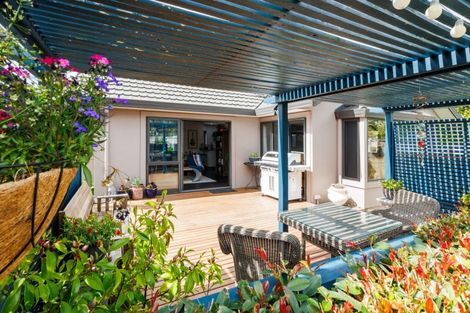 Photo of property in 18 Ursula Drive, Feilding, 4702