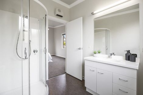 Photo of property in 64 Mckerrow Street, Shiel Hill, Dunedin, 9013