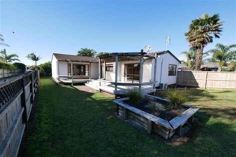 Photo of property in 91 St Annes Crescent, Wattle Downs, Auckland, 2103