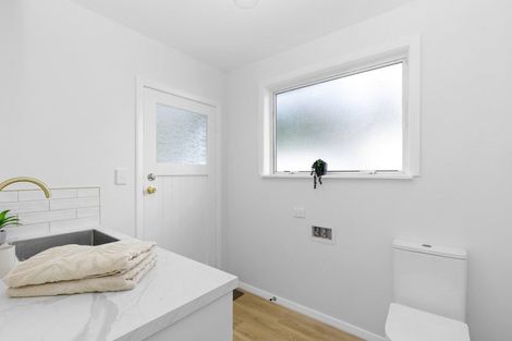 Photo of property in 117 Horoeka Street, Stokes Valley, Lower Hutt, 5019