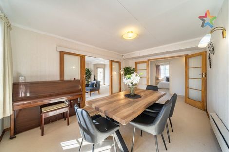 Photo of property in 6 Foster Street, Taita, Lower Hutt, 5011