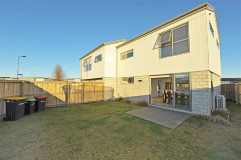 Photo of property in 33 William Dawson Crescent, Wigram, Christchurch, 8025