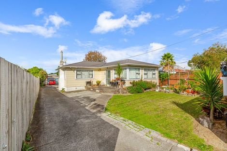 Photo of property in 805 Te Atatu Road, Te Atatu Peninsula, Auckland, 0610