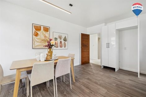 Photo of property in 22 Shearer Crescent, Naenae, Lower Hutt, 5011