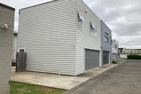 Photo of property in 43 Treestump Road, Takanini, 2112