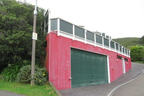 Photo of property in 33 Oriel Avenue, Tawa, Wellington, 5028