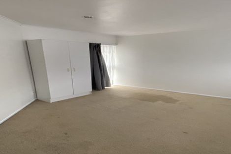 Photo of property in 98 Hillsborough Road, Hillsborough, Auckland, 1042