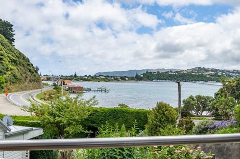 Photo of property in 88a Paremata Road, Paremata, Porirua, 5024