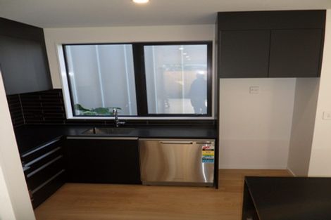 Photo of property in 16 Inglis Street, Seatoun, Wellington, 6022