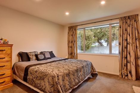 Photo of property in 14 Mary Street, Gore, 9710