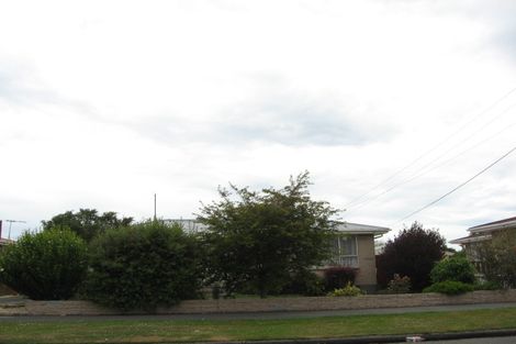 Photo of property in 116 Avondale Road, Avondale, Christchurch, 8061