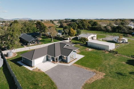 Photo of property in 9 Railway Terrace, Ohau, 5570