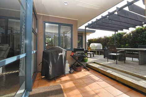 Photo of property in 1/64 Tapu Road, Huapai, Kumeu, 0810